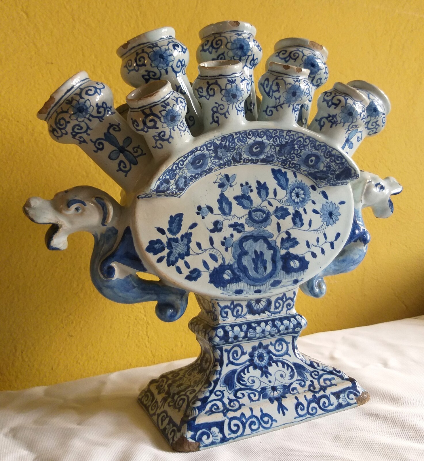 Dutch Tulip vase, Delft ca.1800
