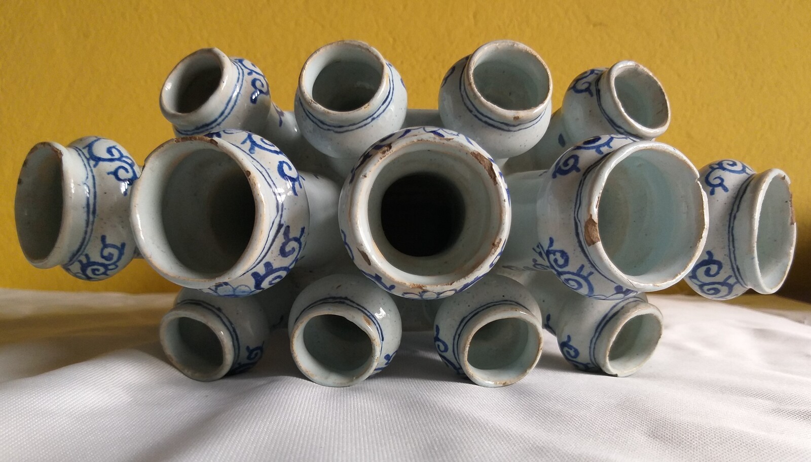 Dutch Tulip vase, Delft ca.1800