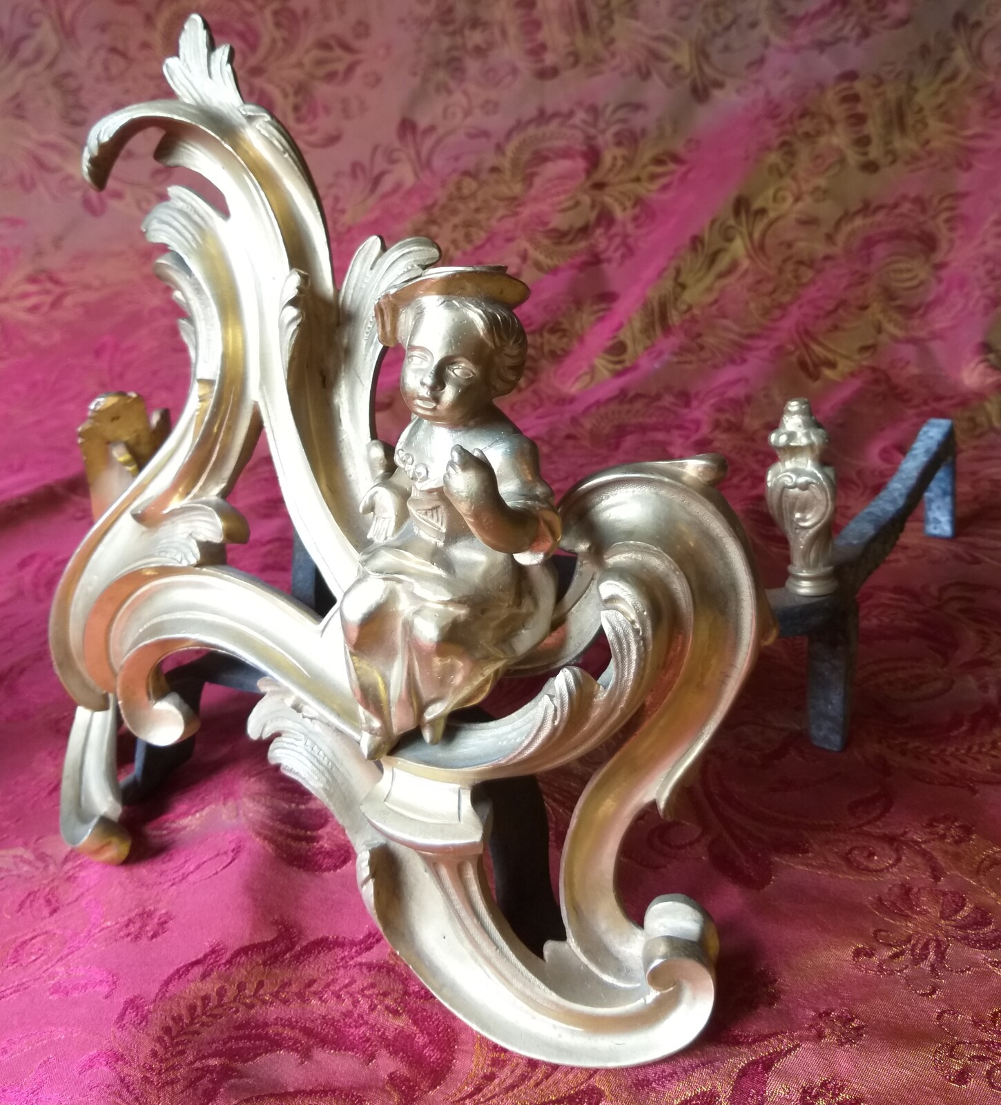 Endirons en bronze style Louis XV