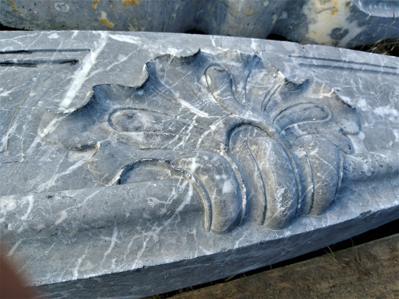 Louis XV style chimneypiece ca.1850 Saint Anna marble