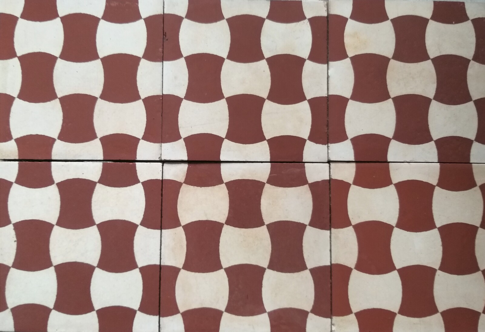 Old pattern cementtiles, period 1900-1920