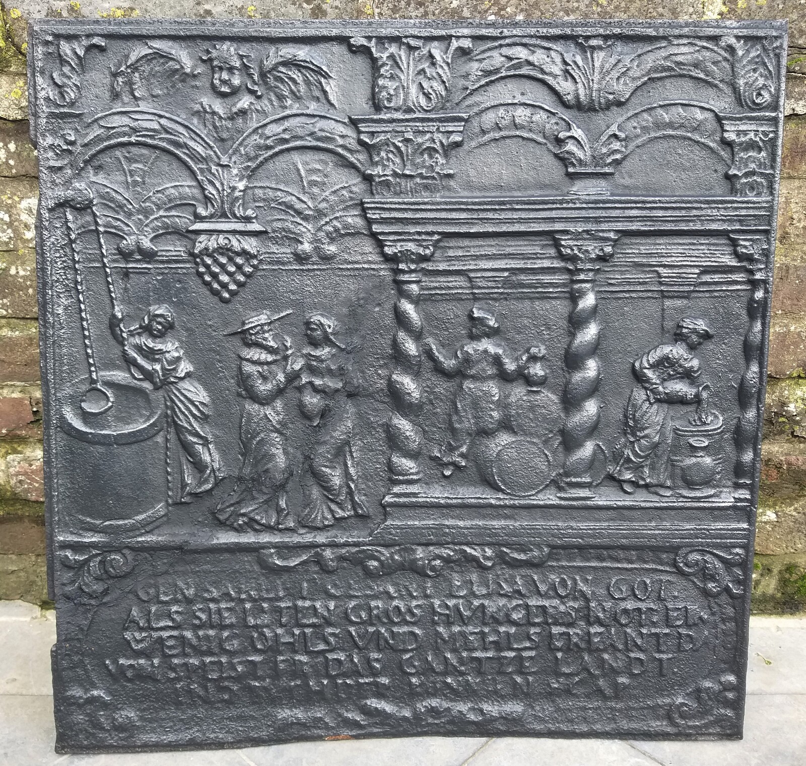 Renaissance Style Fireplace in Noir de Mazy marble, ca.1860